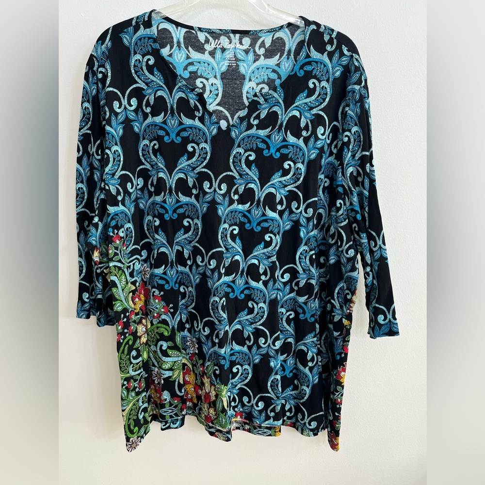 NWOT Ulla Popken US 28/30 Black and Teal Leaf Print Top/Tunic with 3/4 sleeves